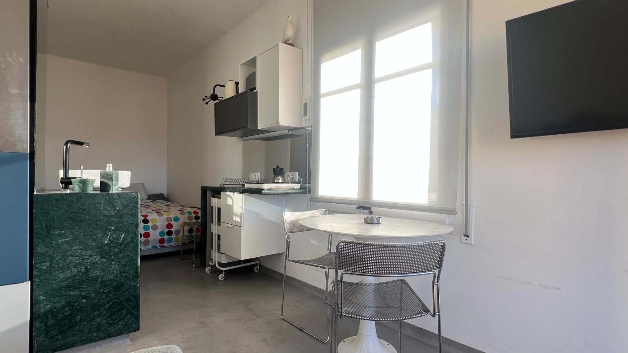 Apartamento With Terrace *