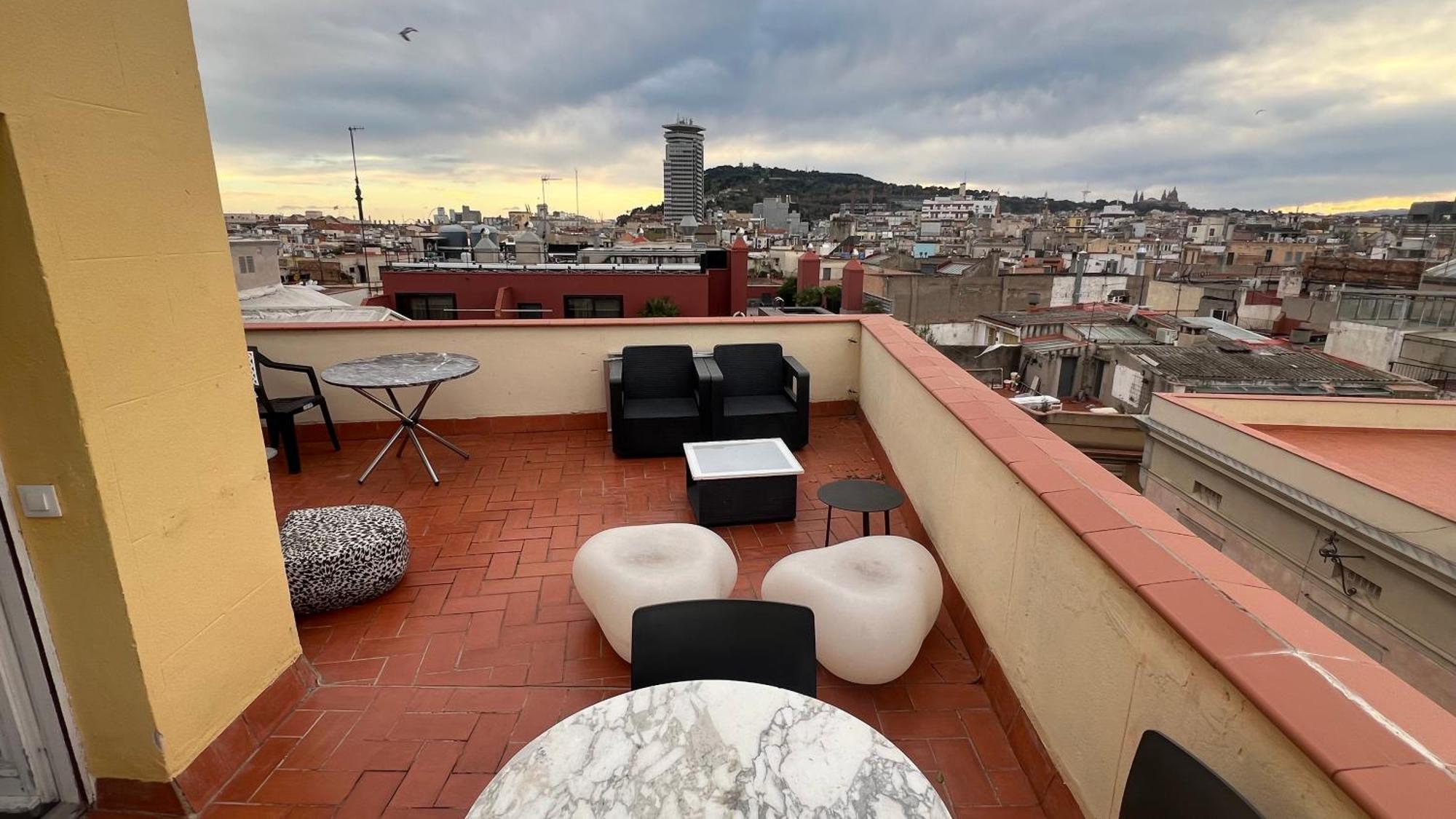 Apartamento With Terrace *